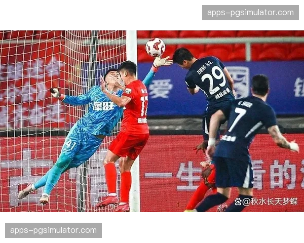 武汉三镇客场控球率仅35% 防守反击战术执行效率待提升